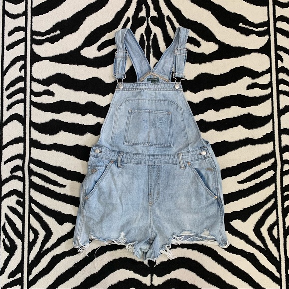 Wild Fable Women's Denim Bib Short Overalls Distressed Shortalls Size Medium - Picture 2 of 7